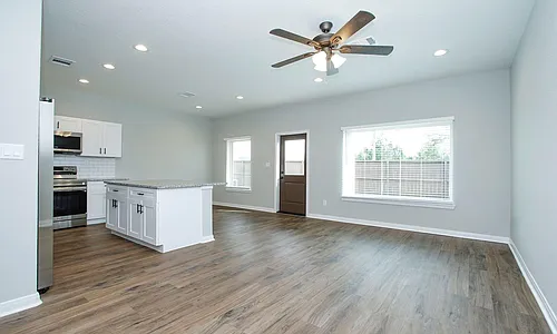 14010 Longstreet Photo 1