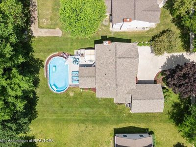 1733 Sunnydale, Lansing, MI, 48917