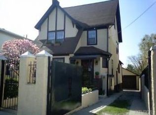 14442 14th Ave, Malba, NY 11357