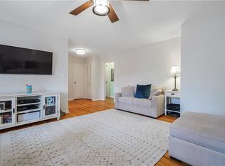 2226 Palmer Ave APT 2D, New Rochelle, NY 10801
