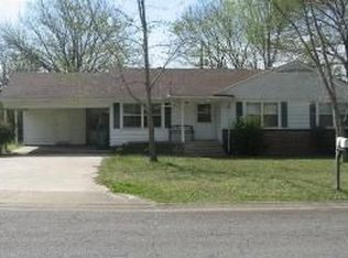 1307 N Boston Ave, Russellville, AR 72801