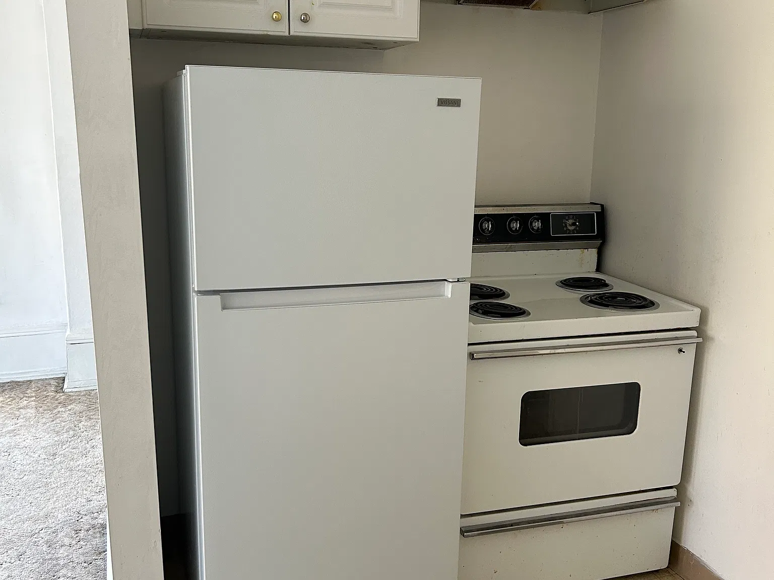 1 bed, 550 sqft, $890 — Photo 2