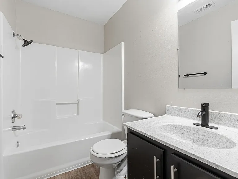 Main Street Apartments — Photo 7