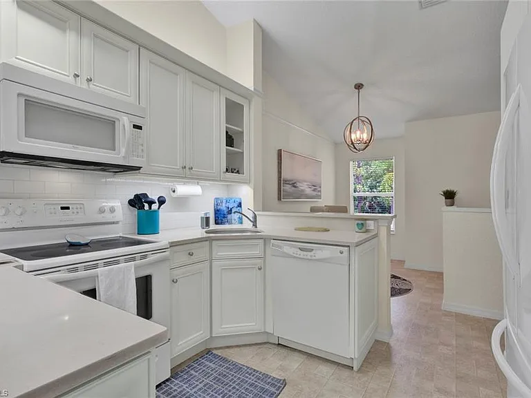 386 Emerald Bay Cir #G4 — Photo 7