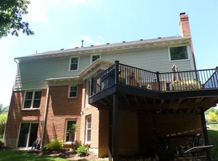 8352 Grey Fox Dr, West Chester, OH 45069