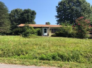 429 Welch Dr, High Point, NC 27265