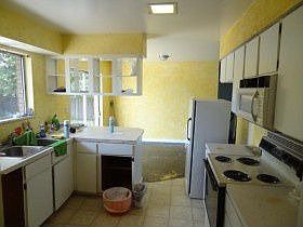 4th image of 206 E 1800 S