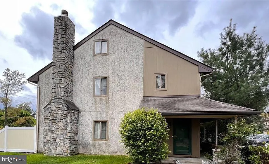 20 Hampshire Dr