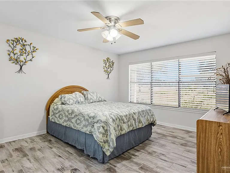 2900 Ashley Dr #101 — Photo 9