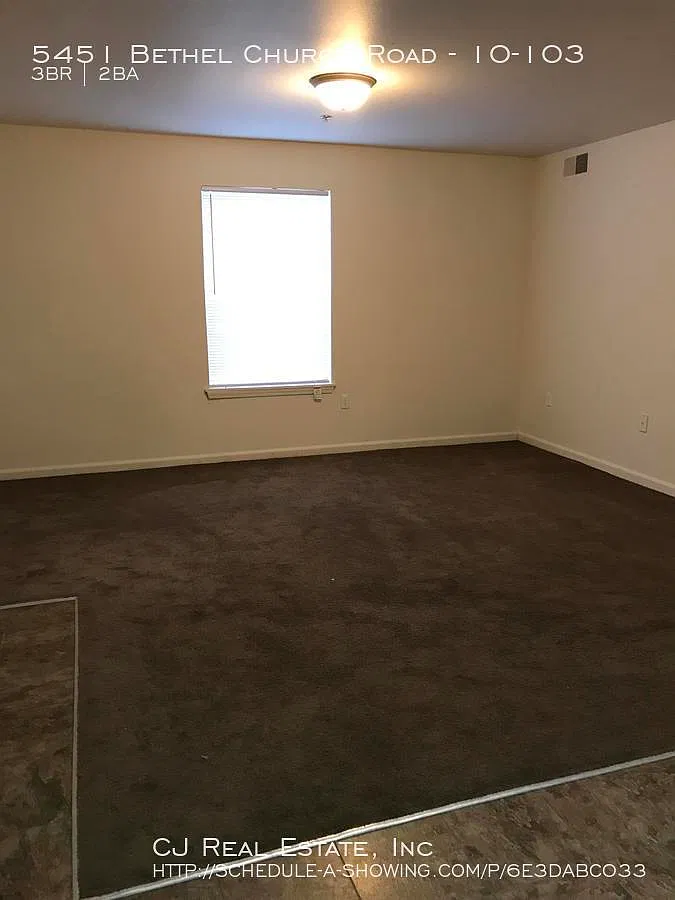 3 bed, 1150 sqft, $995 — Photo 2