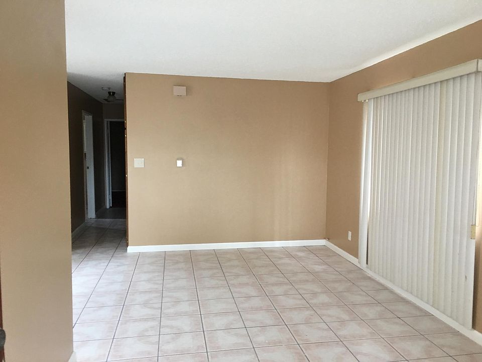 1st image of 9615 Croesus Ave