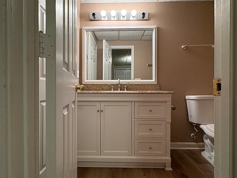 1002 Oak Way — Photo 27