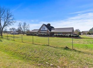 25815 La Fouche Dr, Tomball, TX 77377