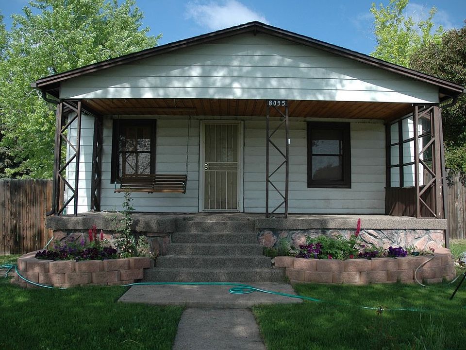 8095 Irving St.