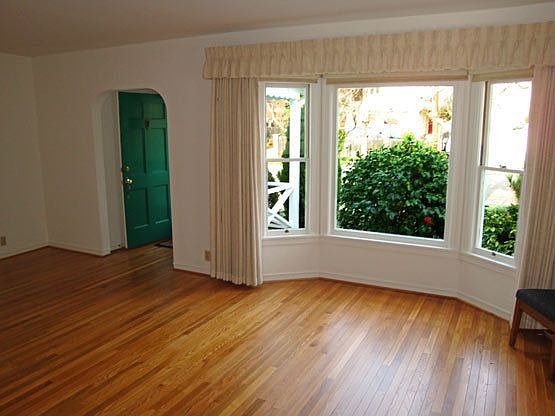 2nd image of 246 San Francisco Blvd