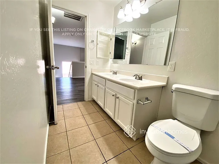 2207 N 92nd Gln — Photo 14
