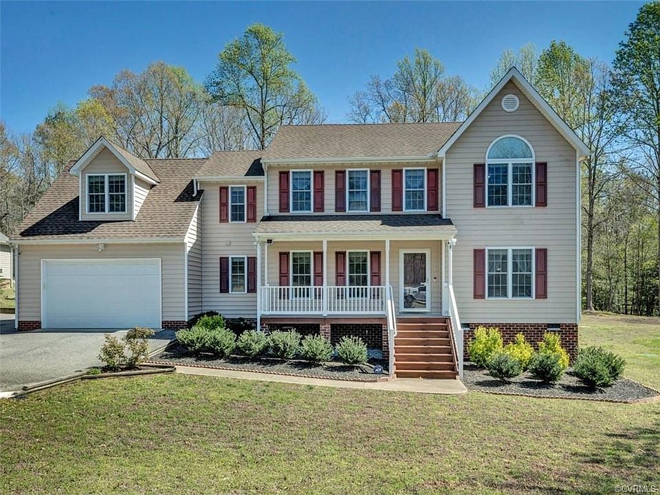 1st image of 8325 Caroline Vines Way