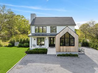 28 Canoe Place Rd, Hampton Bays, NY 11946