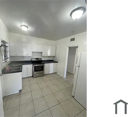 4526 Fairview St — Photo 8