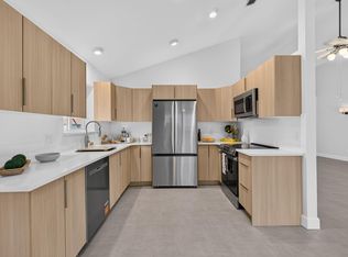 6193 SE WINDSONG Lane, Stuart, FL 34997