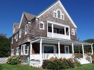 266 Bluff Rd, Amagansett, NY 11930