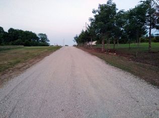 17 Doral Dr, Linn Valley, KS 66040