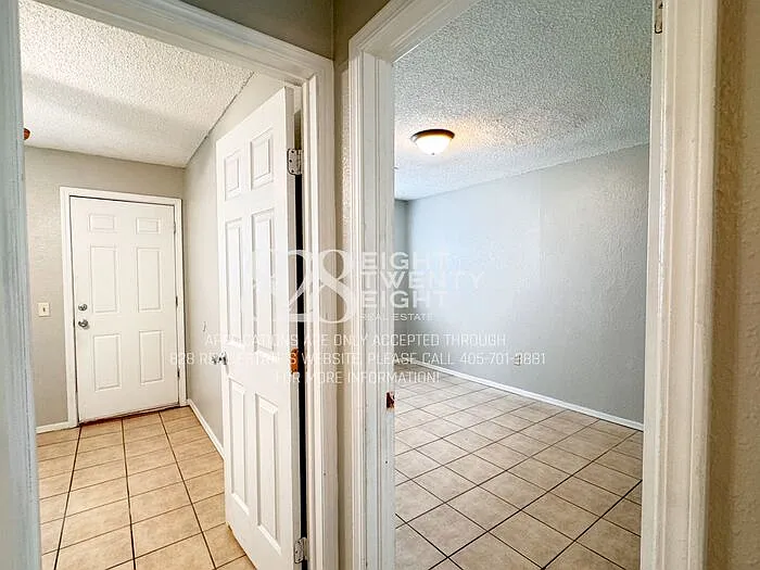 614 SE 7th St — Photo 10