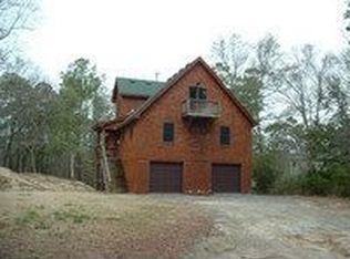 5142 The Woods Rd, Kitty Hawk, NC 27949