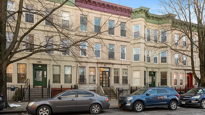 Rented by Nooklyn NYC LLC | media 14