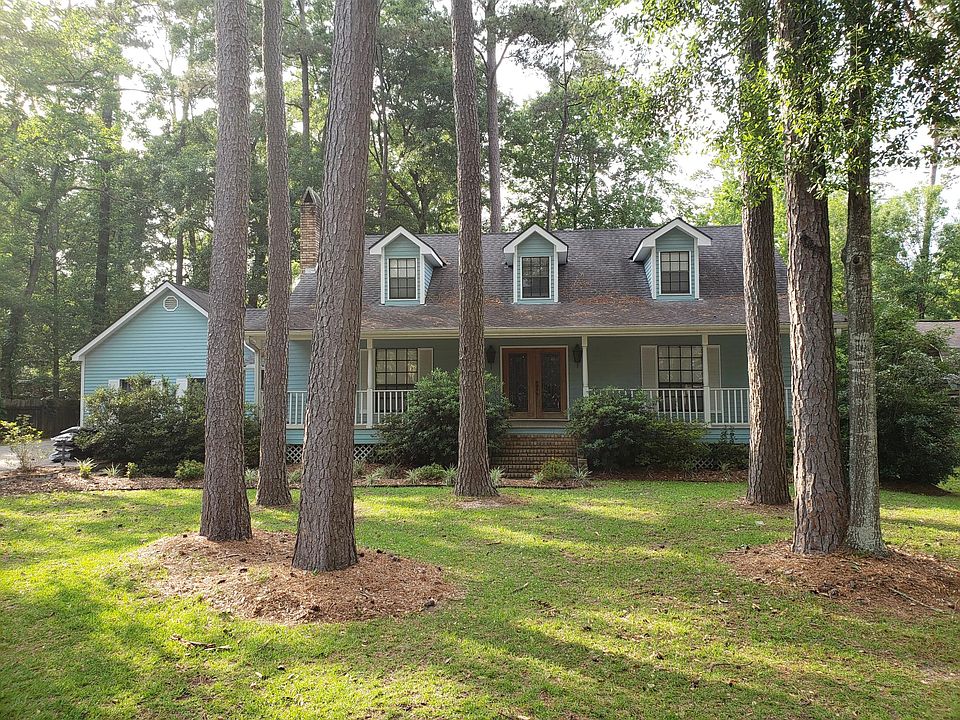 1st image of 545 Laura Dr N