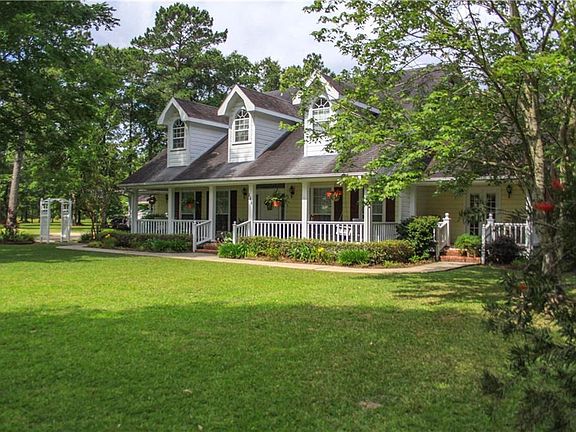 3rd image of 111 Sunshine Ln