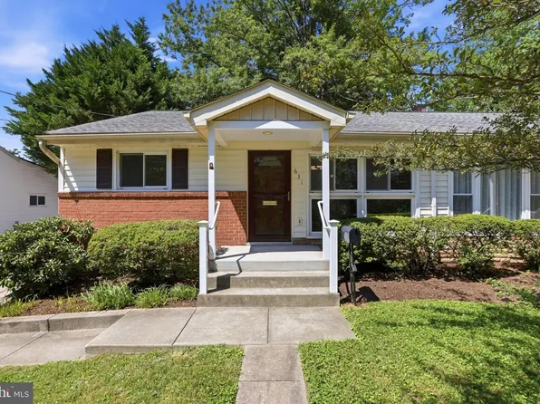 631 W Lynfield Dr, Rockville, MD 20850