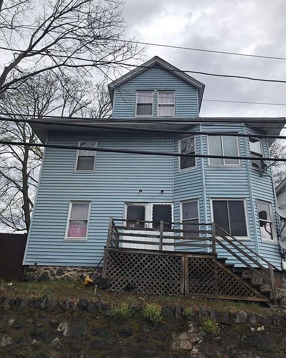 1st image of 41 Lovers Leap Ave