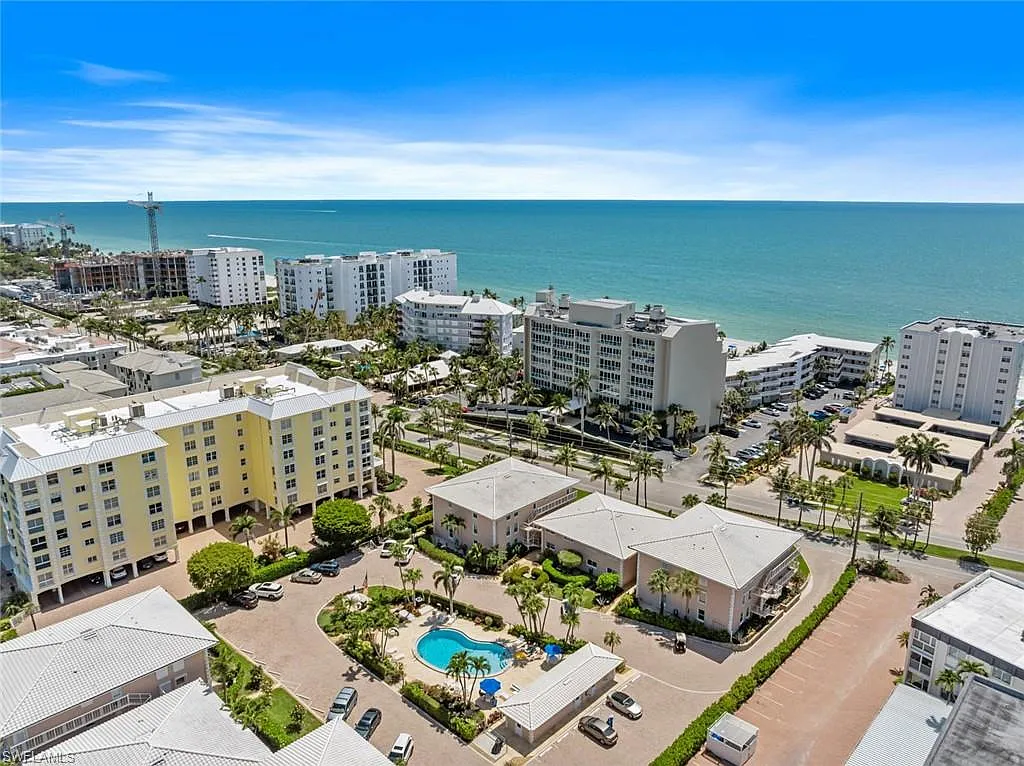 2 bed, 2.0 bath, 1080 sqft, $10,000 — Photo 2