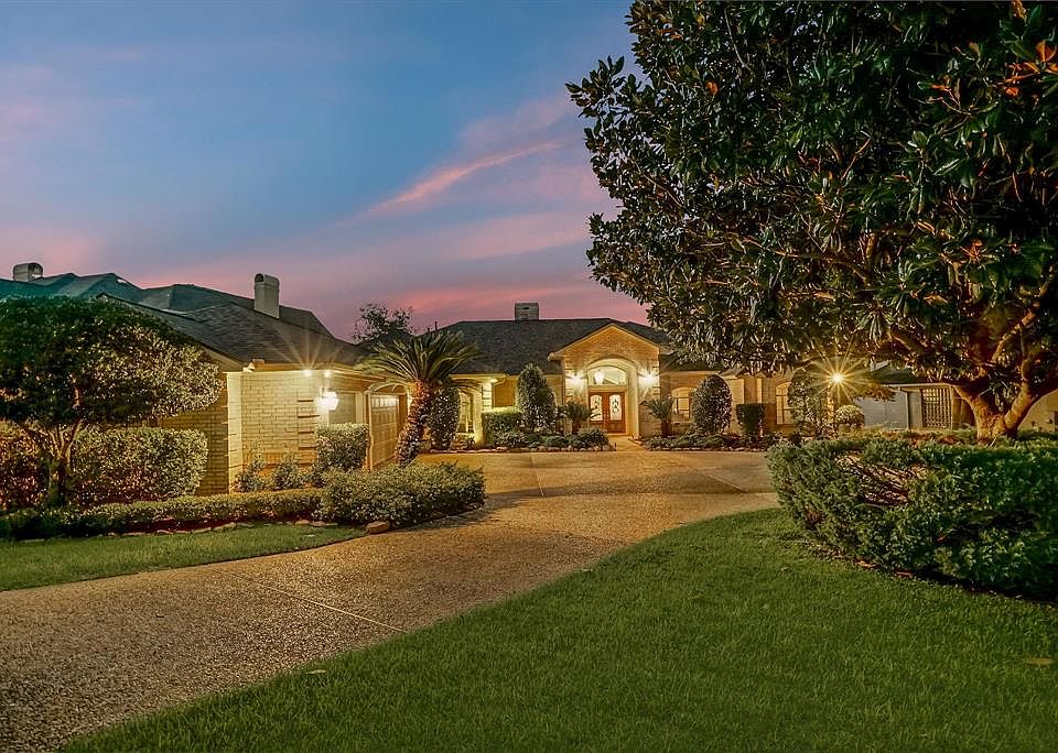 1st image of 99 Lake Estates Dr