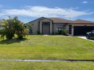 1929 SW Breezeway St, Port Saint Lucie, FL 34987