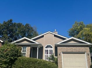889 Revere Run Dr, Lexington, KY 40509