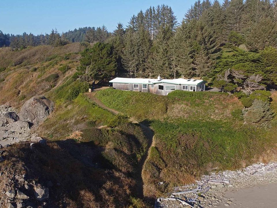 17530 Highway 101 N, Brookings, OR 97415 MLS 22562882 Zillow