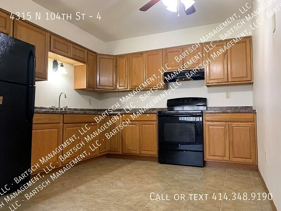 2 bed, $1,100 — Photo 3