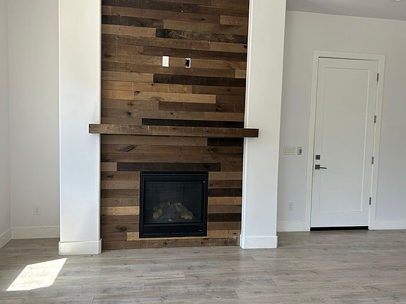 5th image of 14539 Torrey Pines Dr