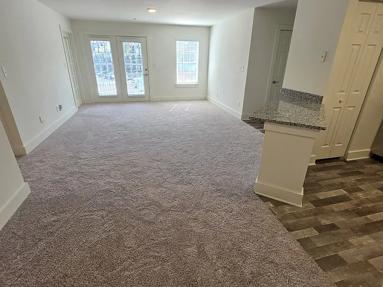Wesley St. Claire Apartments at Lawrenceville — Photo 101
