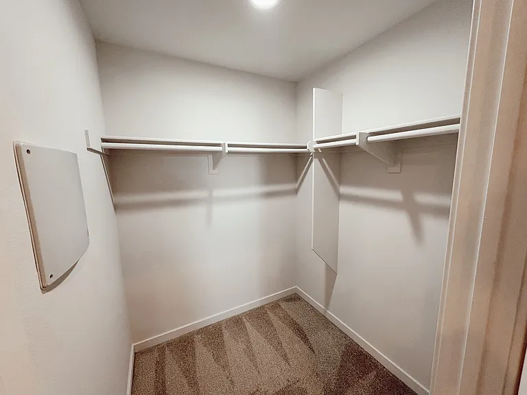 6332 Woodman Ave #5 — Photo 7