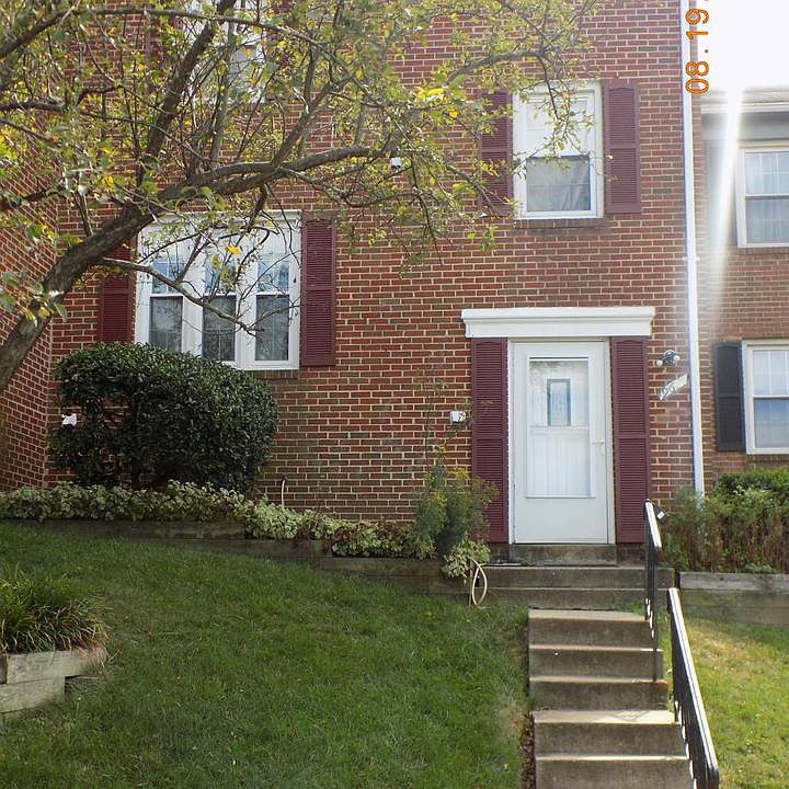 1st image of 963 Holborn Ct