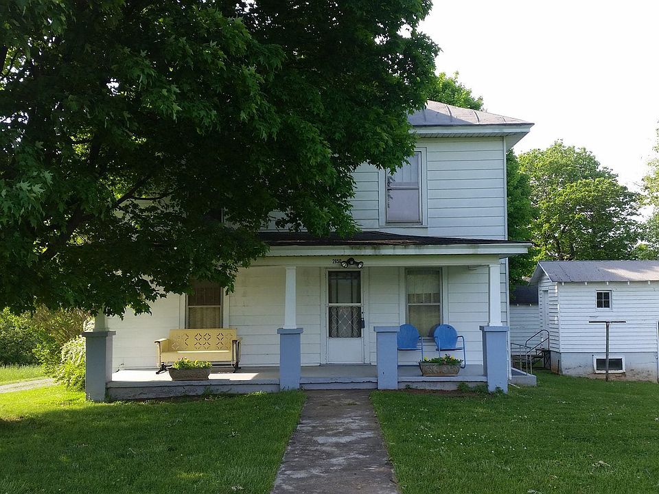 1st image of 2850 Lake St