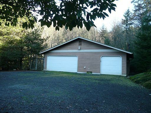 1st image of 3007 NE Cedar Creek Rd