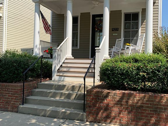 large front porch for rocking