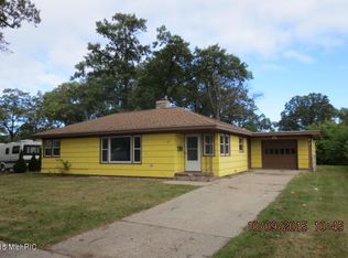 844 McLaughlin Ave, Muskegon, MI 49442