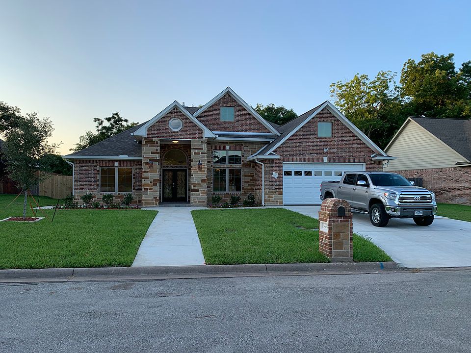 New and Move in ready home .