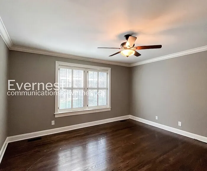109 Mayfair Rd — Photo 12
