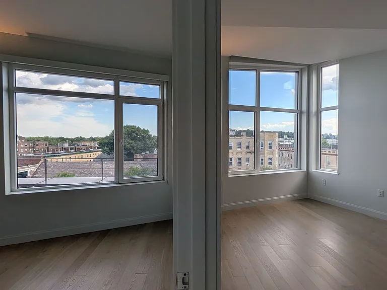67 Brighton Ave #51 — Photo 11
